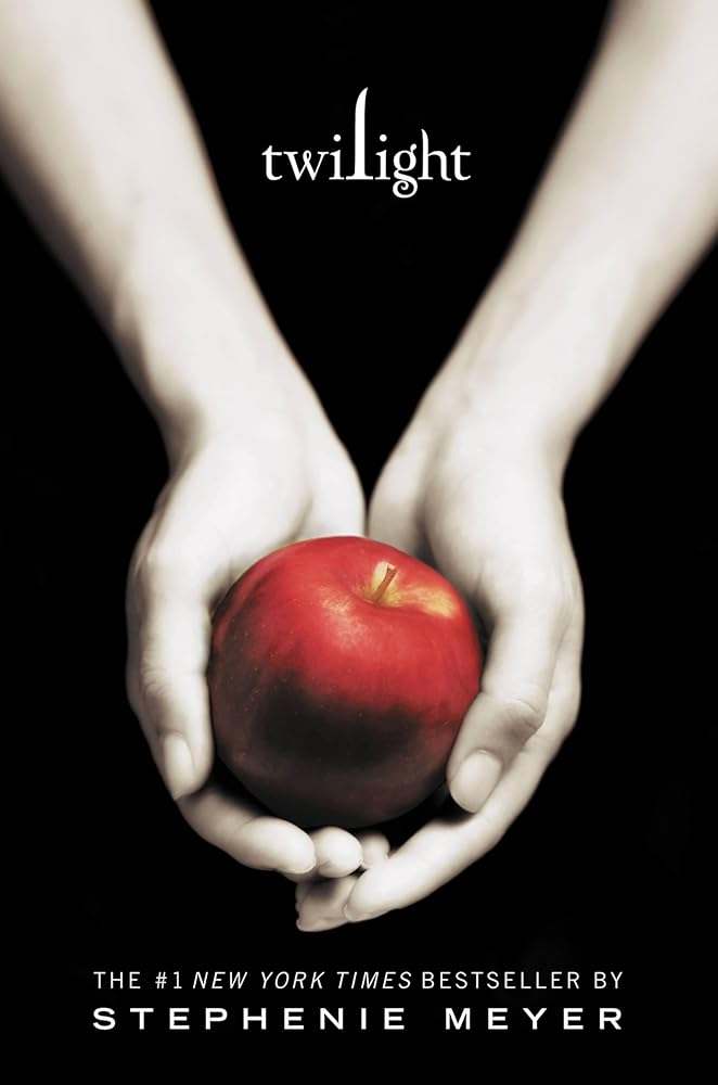 Twilight (The Twilight Saga #1)by Stephenie Meyer